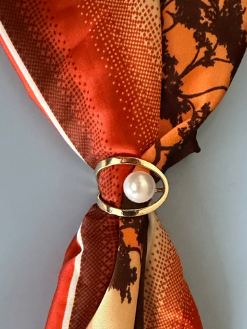 Mini pearl Scarf Ring